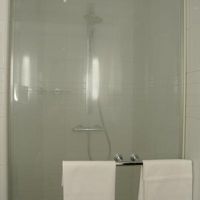 シャワーは手持ちできるタイプ