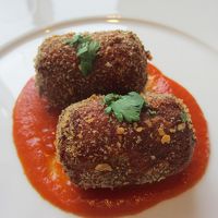 名物のカニコロッケ