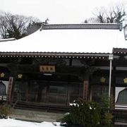 川本町の中心にあるお寺