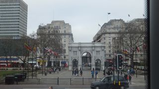 多くの路線バスが