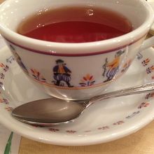 紅茶はアルションブルー