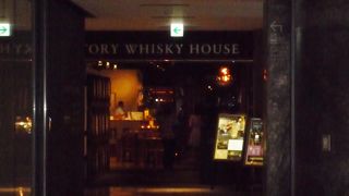 サントリーのウイスキーの複合施設