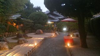 古民家で懐石料理