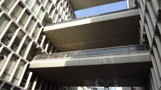 落ち着いた環境でショッピングが楽しめます