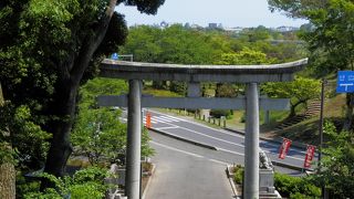 偕楽園の中にある神社