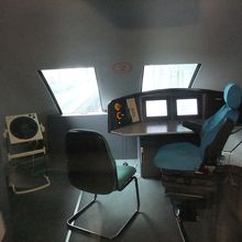 これが操縦席。あまりにもシンプルでビックリします。