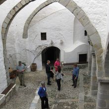 聖ヨハネ修道院の中庭