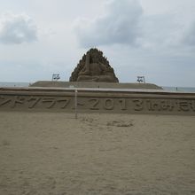 2013年のメイン砂像、不動明王です。