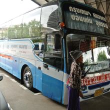 ノーンカーイ発バンコク行きバス