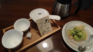 駅からも近く、でも静かなサロンです。