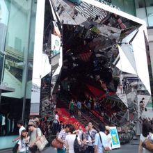 かなり目立ちます