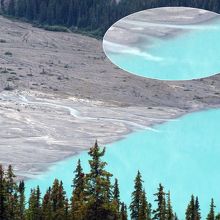 氷河水流れ込み部分