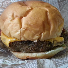 ミルミルチーズバーガー