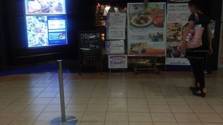 オープンキッチンバイキングです