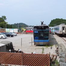 さまざまな車両に見て触れて乗ることができます