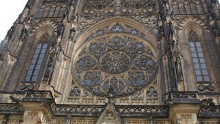 ステンドグラスが綺麗