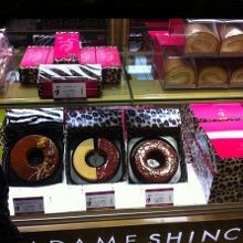 バウムブリュレにブリュレと通常タイプのハーフ＆ハーフも！