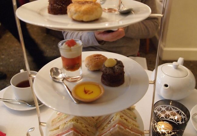 ショッピングのあとはゆったりティータイム♪