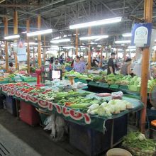 ソンバクホーイ市場