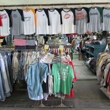 ソンバクホーイ市場