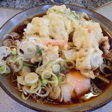 関東にしては、辛くもない、濃くもない麺つゆです！