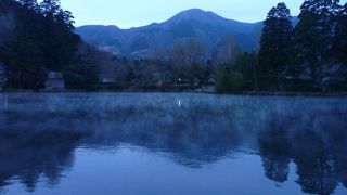 朝靄は冬の風物詩