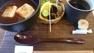 雰囲気の良いカフェ兼お店