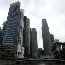 クルーズ船からの高層ビル群