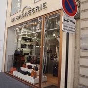 フランスのリーズナブルのバッグ店