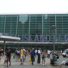 フェリーターミナルと隣接で便利