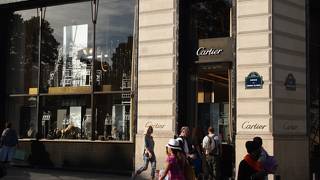 あこがれの高級宝飾店