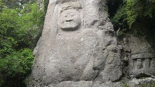 かわいい磨崖仏