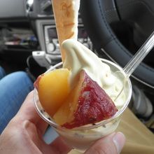 さつまいもが入ったパフェです