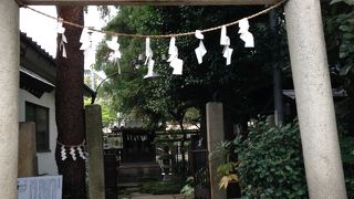 静かな神社