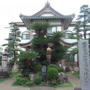 大野城主佐治氏の菩提寺