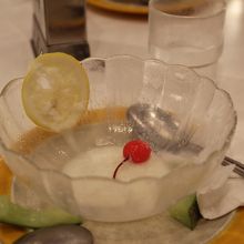 熊襲亭で腹一杯ににも関わらず、あっと言う間にこんな状態･･･