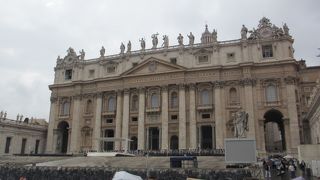 言わずと知れたカトリックの総本山