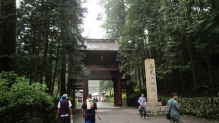 縁結びで有名みたいです。