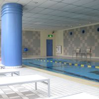 プールで遊べます