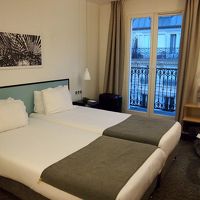 シンプルな内装