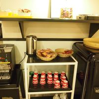 無料のスナックコーナー