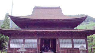 重文の仏殿