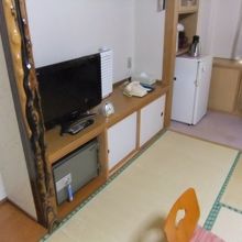 部屋は和室です