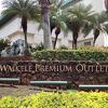 ワイケレ プレミアム アウトレット