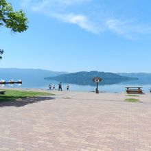 屈斜路湖の東岸にある「砂湯」