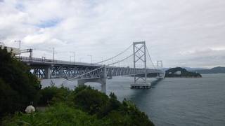 鳴門大橋を間近に。