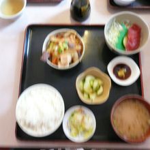 刺身・天ぷら・酢の物定食