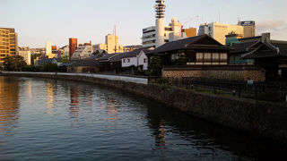 埋まってしまって出っ張ってない出島。