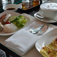 クラブラウンジの朝食。種類は他にも色々あります。