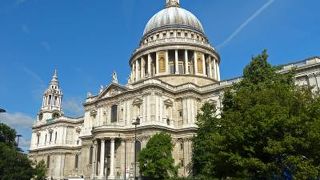 故ダイアナ元妃が、チャールズ皇太子と結婚式を挙げた教会